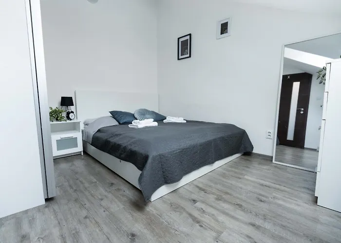 Appartement Old Town Center 3 *